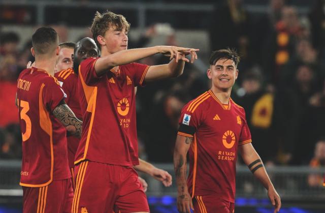 IM电竞亚洲首选-穆里尼奥听了怎么想？德罗西：罗马很强大，才华横溢