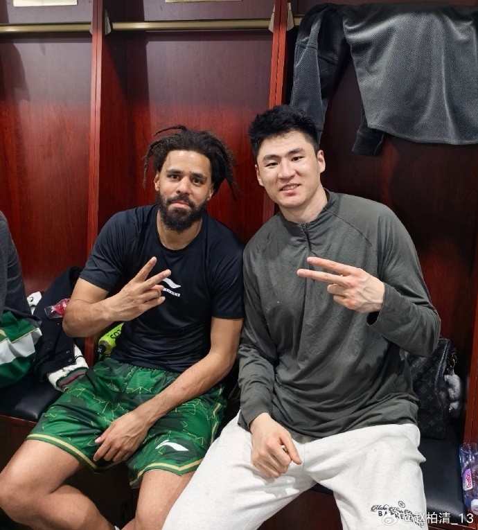 IM电竞在线体育-赵柏清：第5个赛季再见 说走就走的赛里木之旅再回忆还是很疯狂